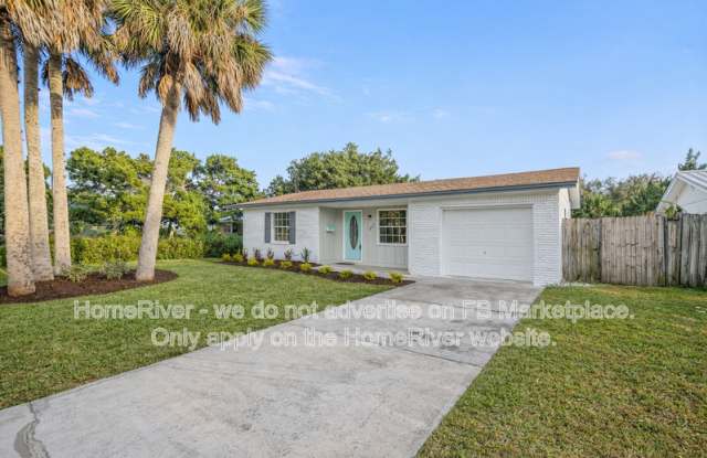 217 Carver St W photos photos