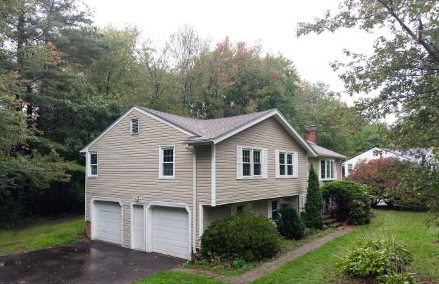 30 Overlook Dr Gallery 2