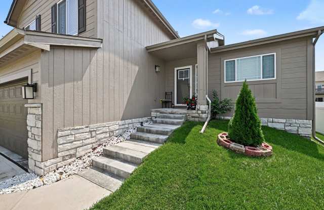 Great Location near Lake Flanagan! photos photos