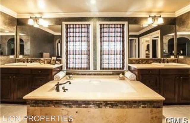 7973 UBEDA CIR Gallery 2