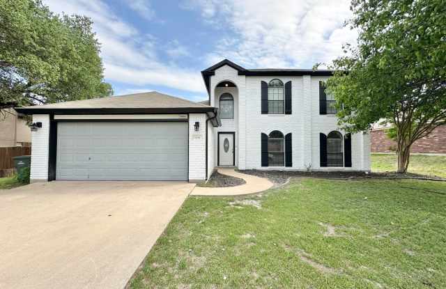 Viewable February 4th! Small Dogs Accepted! photos photos