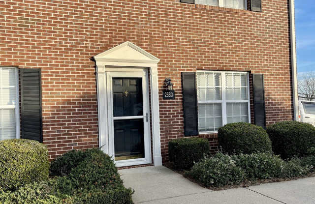 2880 Florence Drive - 2880 Florence Drive, Gainesville, GA 30504