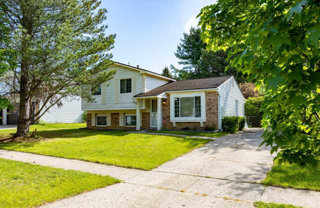1152 Rue Deauville Boulevard - 1152 Rue Deauville Boulevard, Washtenaw County, MI 48198