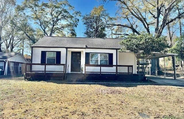 1946 HAZELWOOD Drive SE - 1946 Hazelwood Drive Southeast, Cobb County, GA 30067