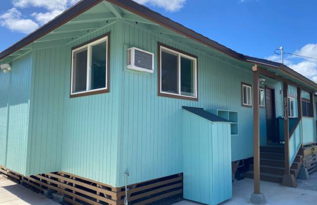 Three Bedroom in Maili photos photos