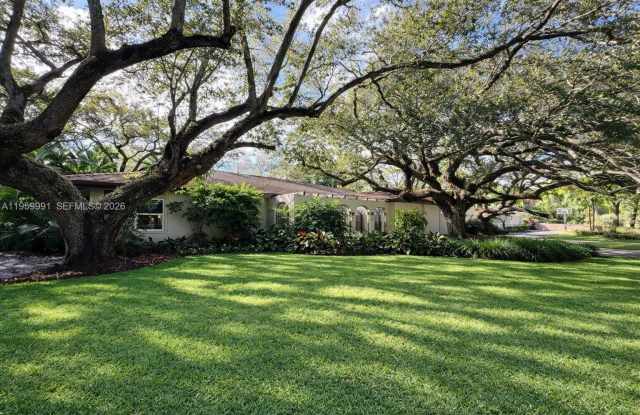 4350 Palmarito St photos photos