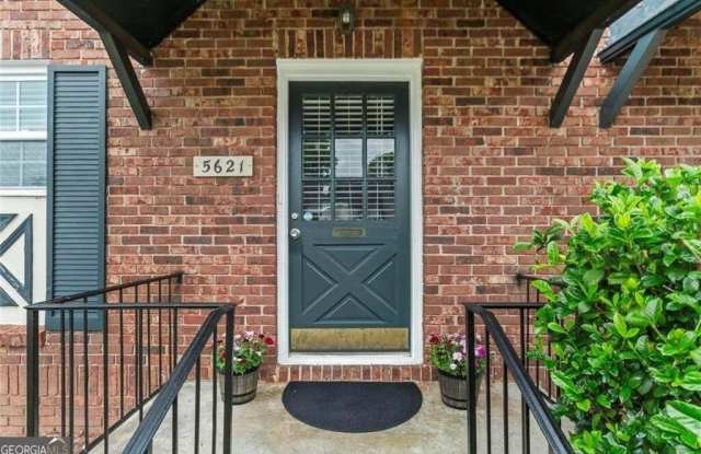 5621 Kingsport Drive NE Gallery 1