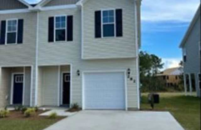 Wonderful 3 Bedroom 2.5 bath townhome is close to beaches, bases and shopping! photos photos Wonderful 3 Bedroom 2.5 bath townhome is close to beaches, bases and shopping! photos photos