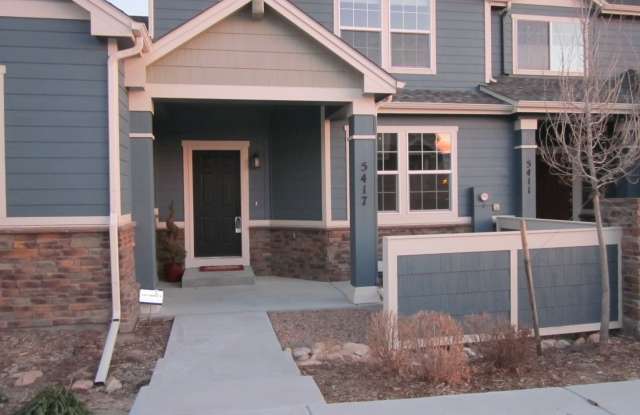 BEAUTIFUL TOWNHOME IN WOLF RANCH! Gallery 1