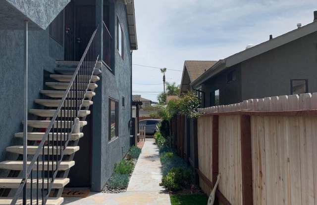 3070 Walton Place Apt. #C Gallery 4