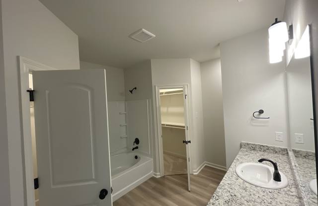 2298 Taylor Drive Gallery 4