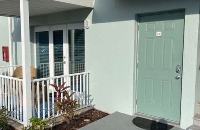 3342 N Key Drive unit: L3 photos photos