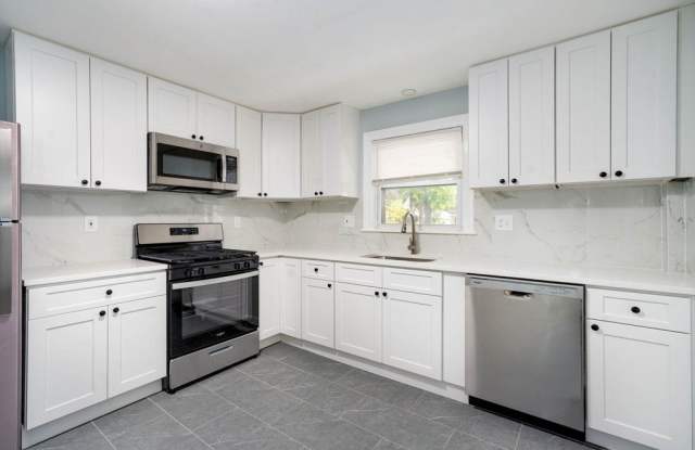 7 Langley Cir unit: 3 photos photos 7 Langley Cir unit: 3 photos photos