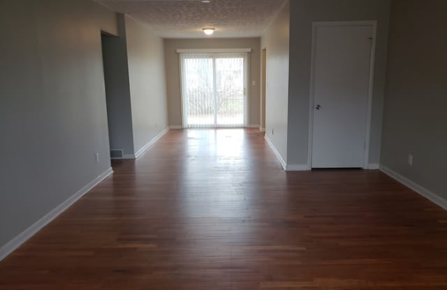4618 Belfast Drive Gallery 2