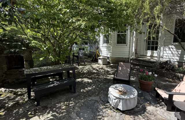 1709 Newfield Avenue Gallery 3
