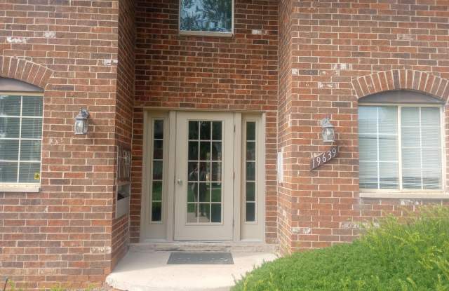 19639 W 12 Mile Road unit: 104 photos photos