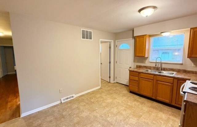 4641 Crestview Avenue Gallery 4