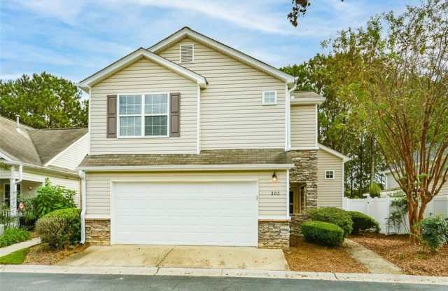 303 Hiawassee Drive Gallery 1