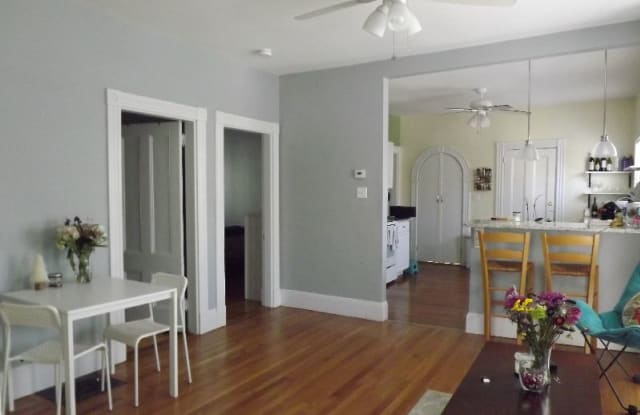 1 Arnold Ct - 1 Arnold Ct, Somerville, MA 02143