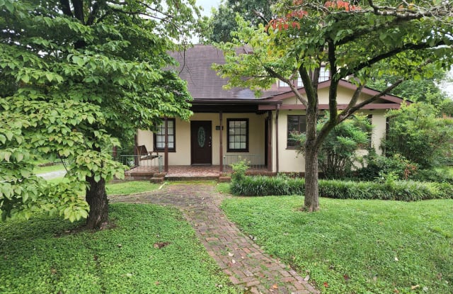 4300 Lonsdale Drive photos photos 4300 Lonsdale Drive photos photos