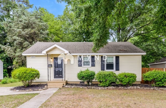 2216 Vanderbilt Rd - 2216 Vanderbilt Road, Charlotte, NC 28206