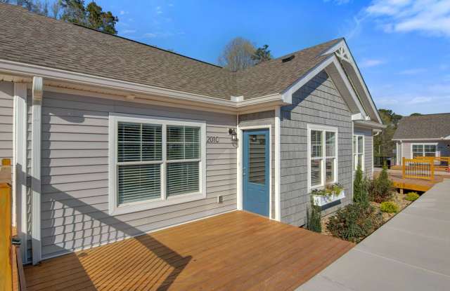 Modern 2-Bed, 2-Bath Single-Level Townhome in Conover – Pet-Friendly Community! photos photos