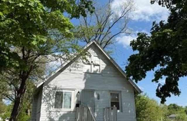 15904 MUIRLAND Street photos photos