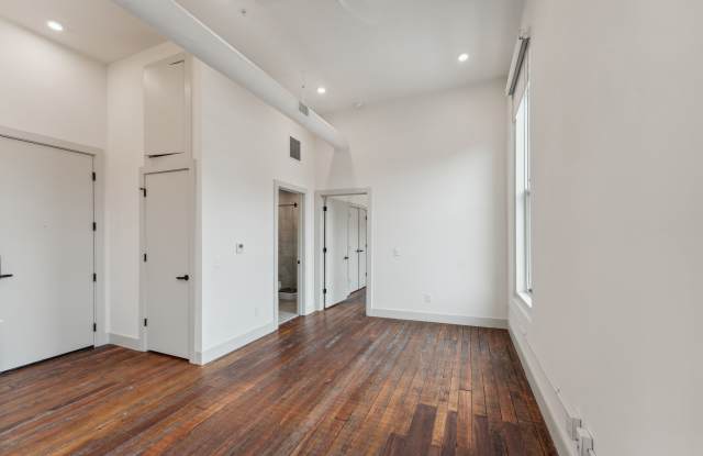 Harper's Flats Gallery 4