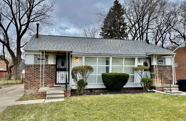 16628 E 8 Mile Rd - 16628 E 8 Mile Road, Detroit, MI 48205