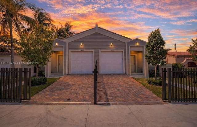 1620 NW 31st Ave photos photos