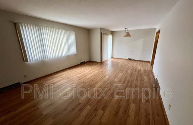 2508 S Cliff Ave. photos photos 2508 S Cliff Ave. photos photos