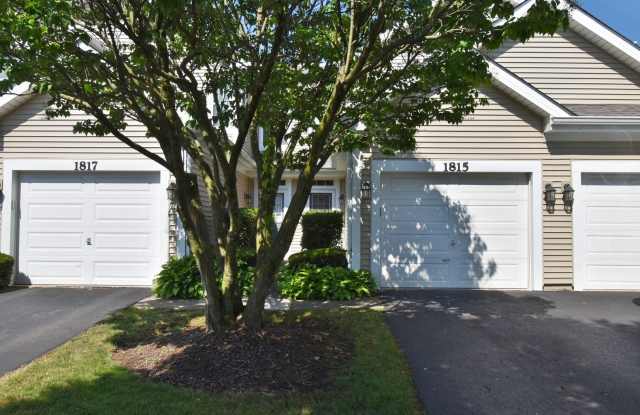 1815 Moore Court photos photos
