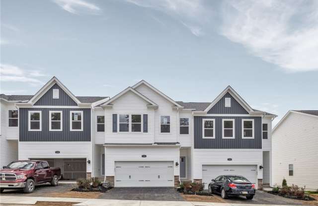 126 Scotland Ln Gallery 1