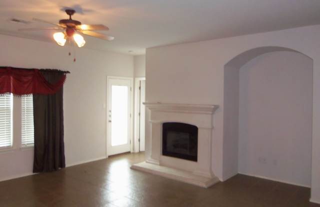 10925 Casitas Drive Gallery 3