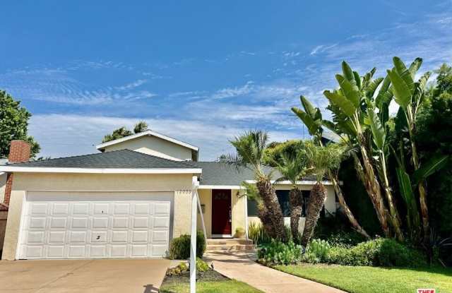12033 Hammack St - 12033 Hammack Street, Los Angeles, CA 90230