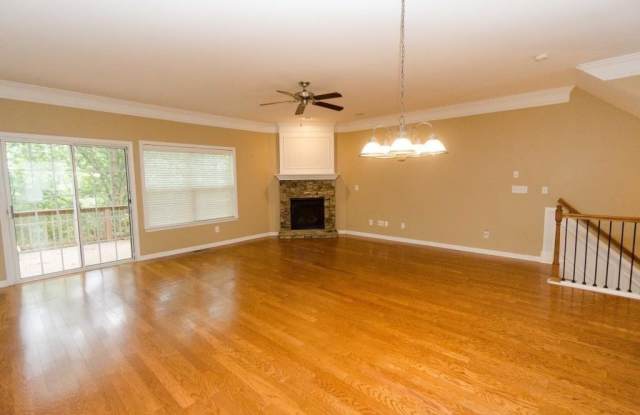 5198 Wellsley Bend Gallery 2