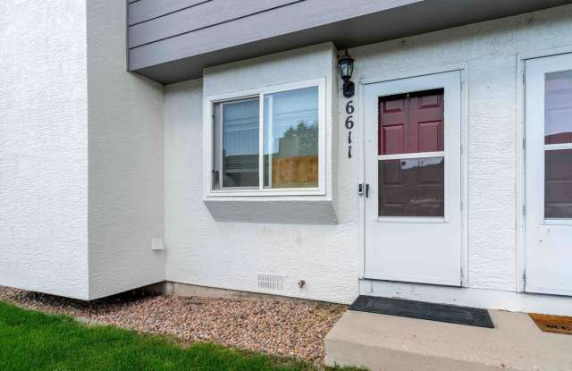 2-Bed 1.5-Bath townhome For Rent photos photos 2-Bed 1.5-Bath townhome For Rent photos photos