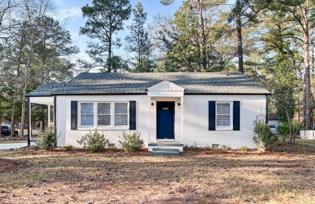 1800 Rosewood Avenue photos photos