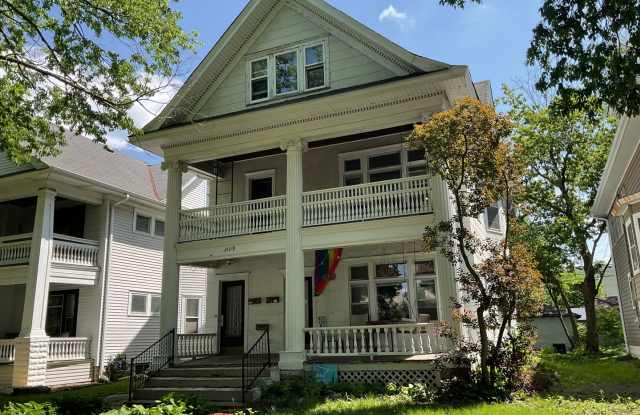3109 Elliot Ave - 3109 Elliot Avenue, Minneapolis, MN 55407