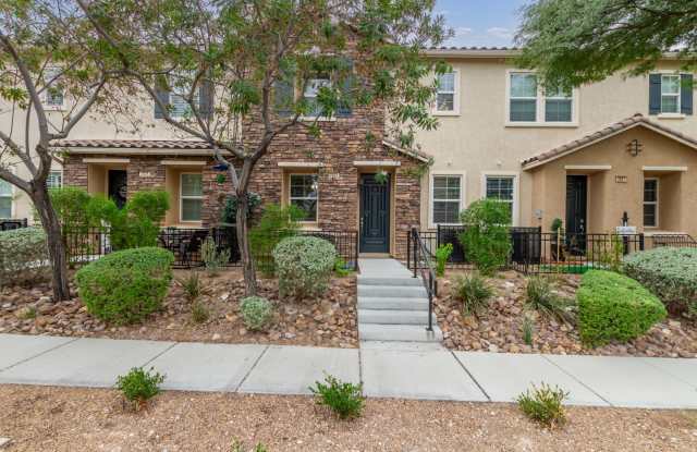INSPIRADA TOWNHOME-TWO PRIMARY BEDROOMS, EACH WITH A PRIVATE BATHROOM-ATTACHED 2 CAR GARAGE! photos photos