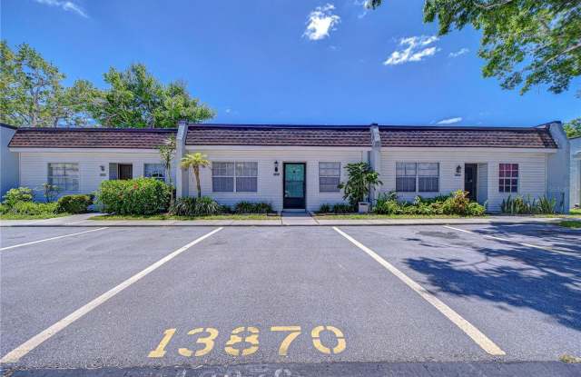 13870 OAKWOOD LANE photos photos