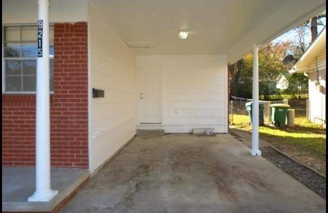 9215 Clover Hill Road Gallery 3