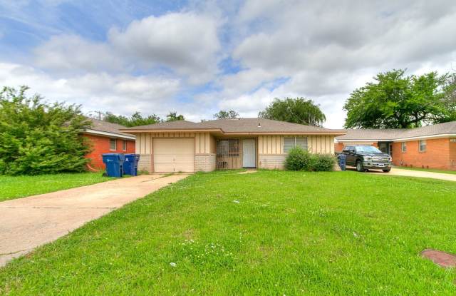 213 NW 82nd Street photos photos