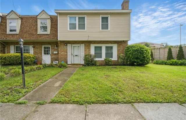 6654 Stoney Point S photos photos