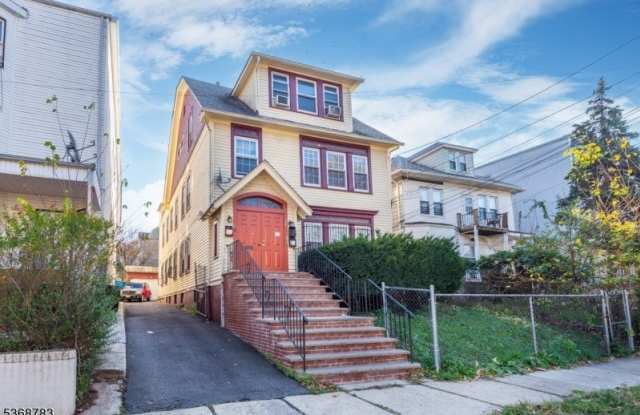 34 Cedar Ave photos photos