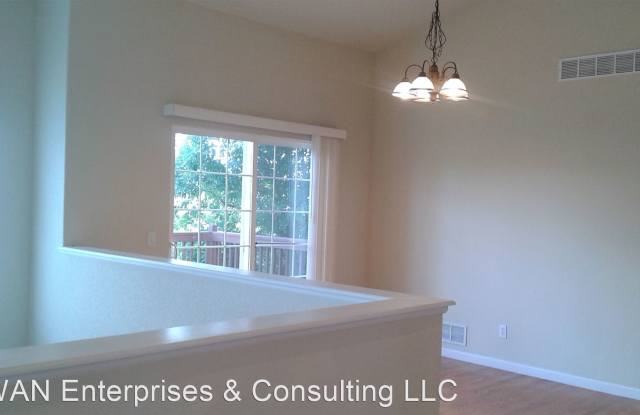 22991 E. Roxbury Drive Unit A Gallery 3