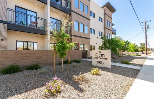 2063 E Lemon Gallery 2