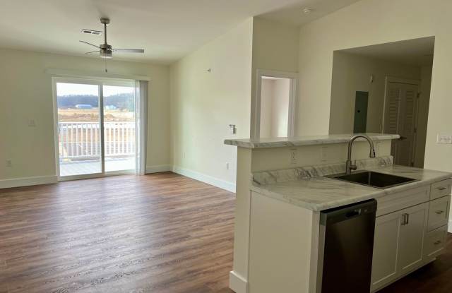 552 Ryder Court Gallery 4