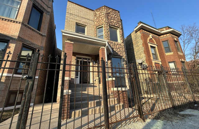 2902 W Diversey Avenue photos photos