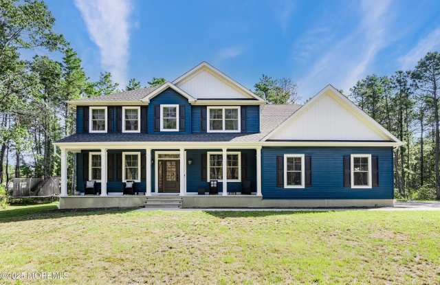 1561 Scranton Avenue photos photos